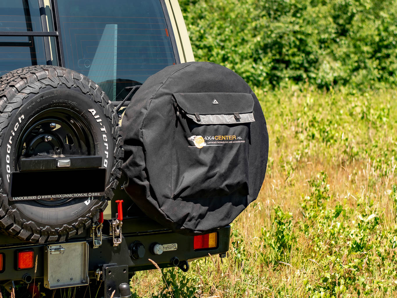 4x4 Center Reservewiel Cover Delta