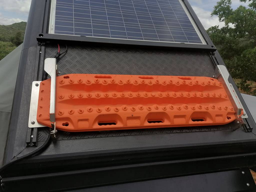 Quick Pitch Trax Mount Daktent